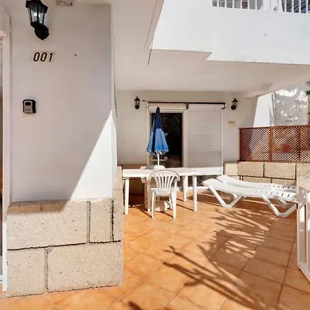 001, Club Atlantis, Puerto Colon, Adeje * Costa Adeje (Tenerife)