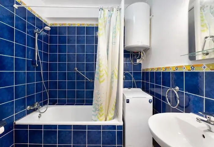 001, Club Atlantis, Puerto Colon, Adeje