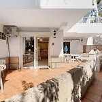 001, Club Atlantis, Puerto Colon, Adeje Apartment *
