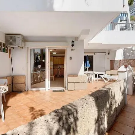 001, Club Atlantis, Puerto Colon, Adeje Lägenhet *