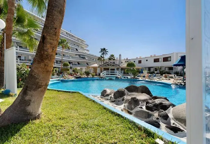 001, Club Atlantis, Puerto Colon, Adeje Costa Adeje