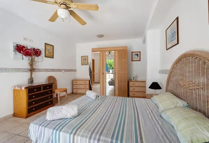 Apartamento 001, Club Atlantis, Puerto Colon, Adeje *